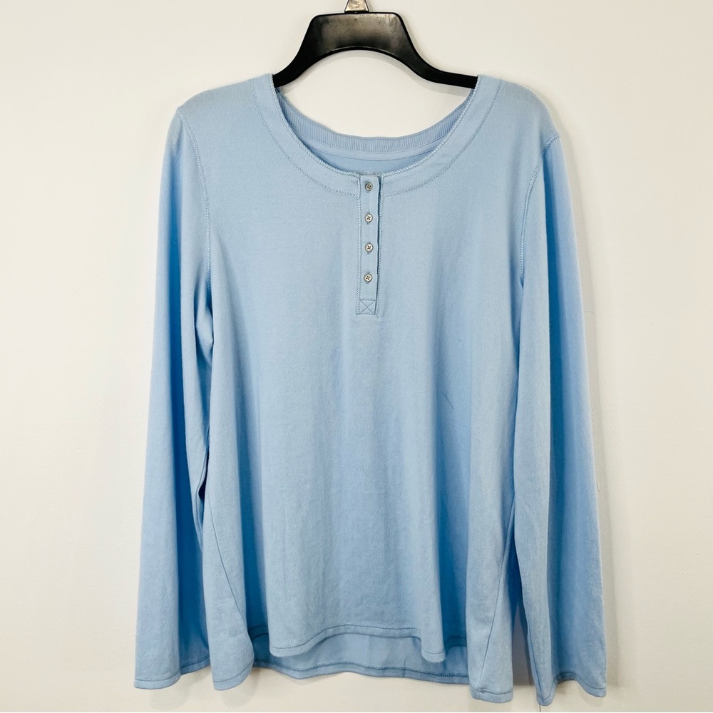 ✨ NWT Croft & Barrow Super Soft Pajama Top – Cozy Essential ✨ - Picture 2 of 10
